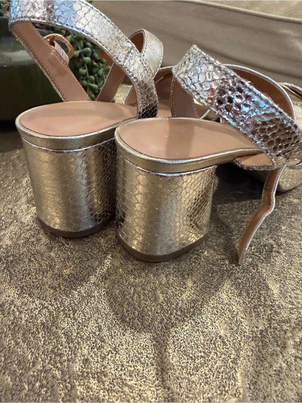 Aerosoles Cosmos Metallic Women's Platform Leather Sandals- Brand New